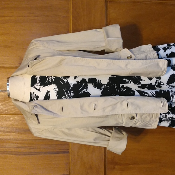 NWOT Jones New York Signature Jacket (L) - Picture 3 of 13